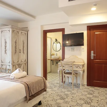 Hotel Oriella