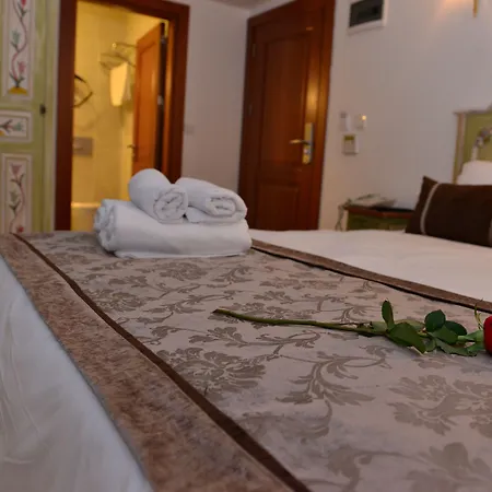 Oriella Szálloda 5*